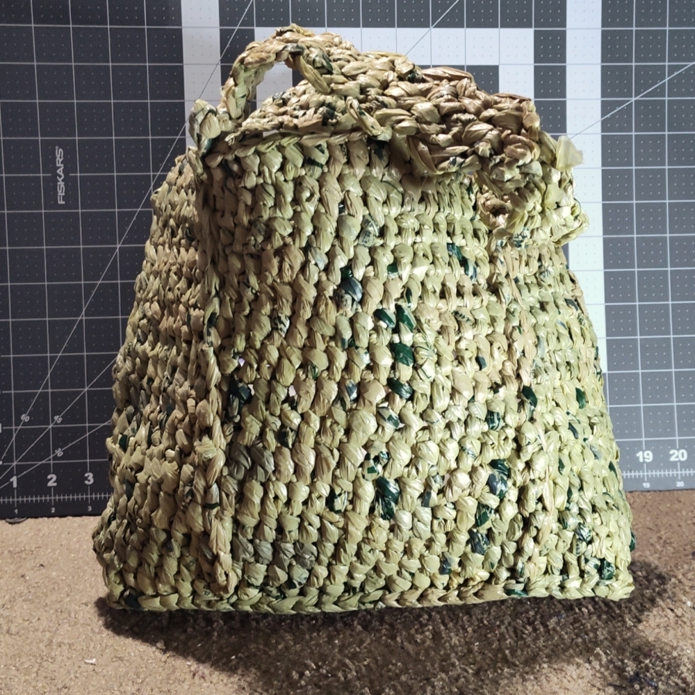 Reusable grocery bag:  crochet